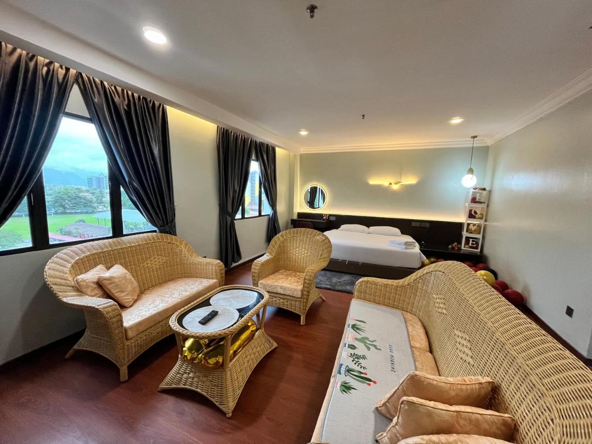 King Suite,1524298420:JPEG